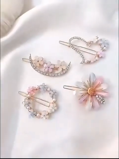 4 pcs sweet colourful rhinestone pearl cute hair pin for girls and women/ Pack of 4 Korean Flower Pearl Hair Clip For Girls